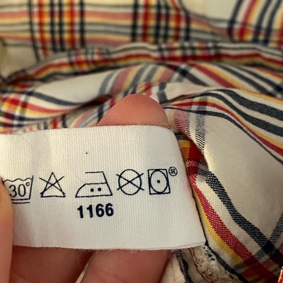 GAP Kids Button Up Short-sleeved - Picture 6 of 7